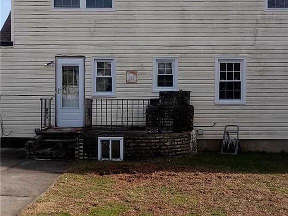 3rd image of 25 Homan Blvd