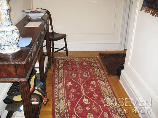 Rented by 24 7 NYC Realty Inc. | media 39