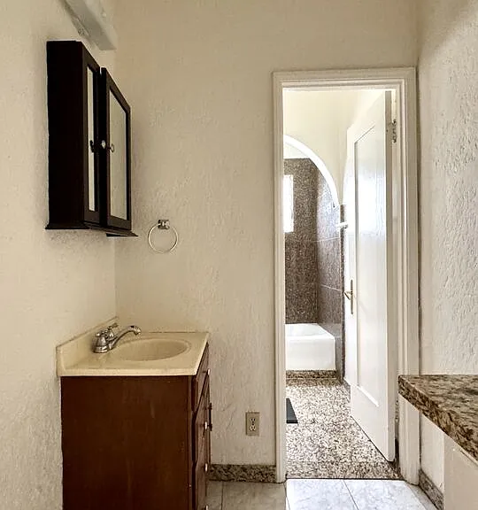 121 N Swall Dr #4 — Photo 11