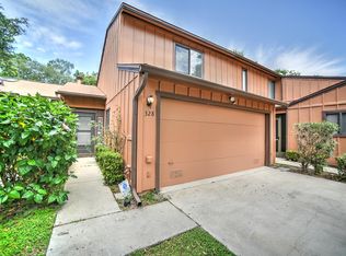 328 W Park Pl, Ormond Beach, FL 32174