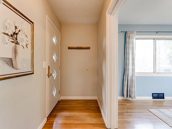 5th image of 525 10th St