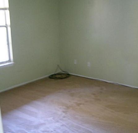 4th image of 207 Thalia Station Dr