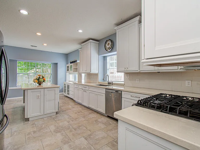 3631 Sunset Meadows Dr — Photo 9