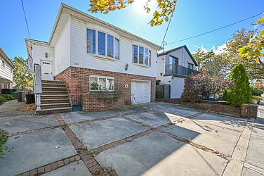 2687 East 66th Street