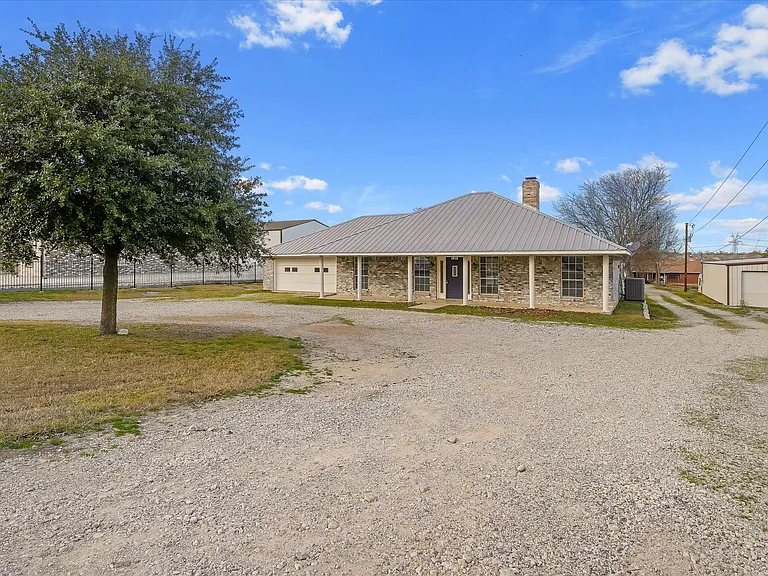 1613 Bozman Rd — Photo 13