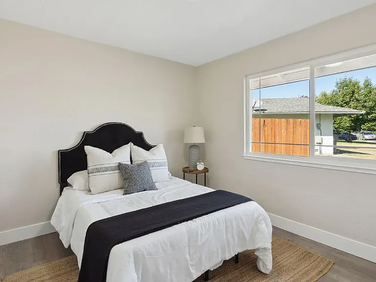1228 Athena Ave — Photo 19