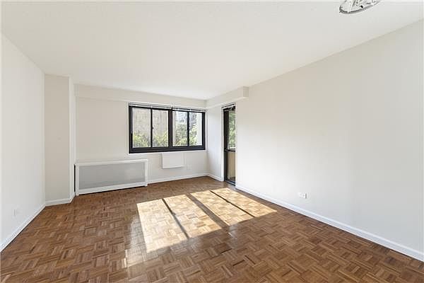 1st image of 175 W 87th St APT 2A