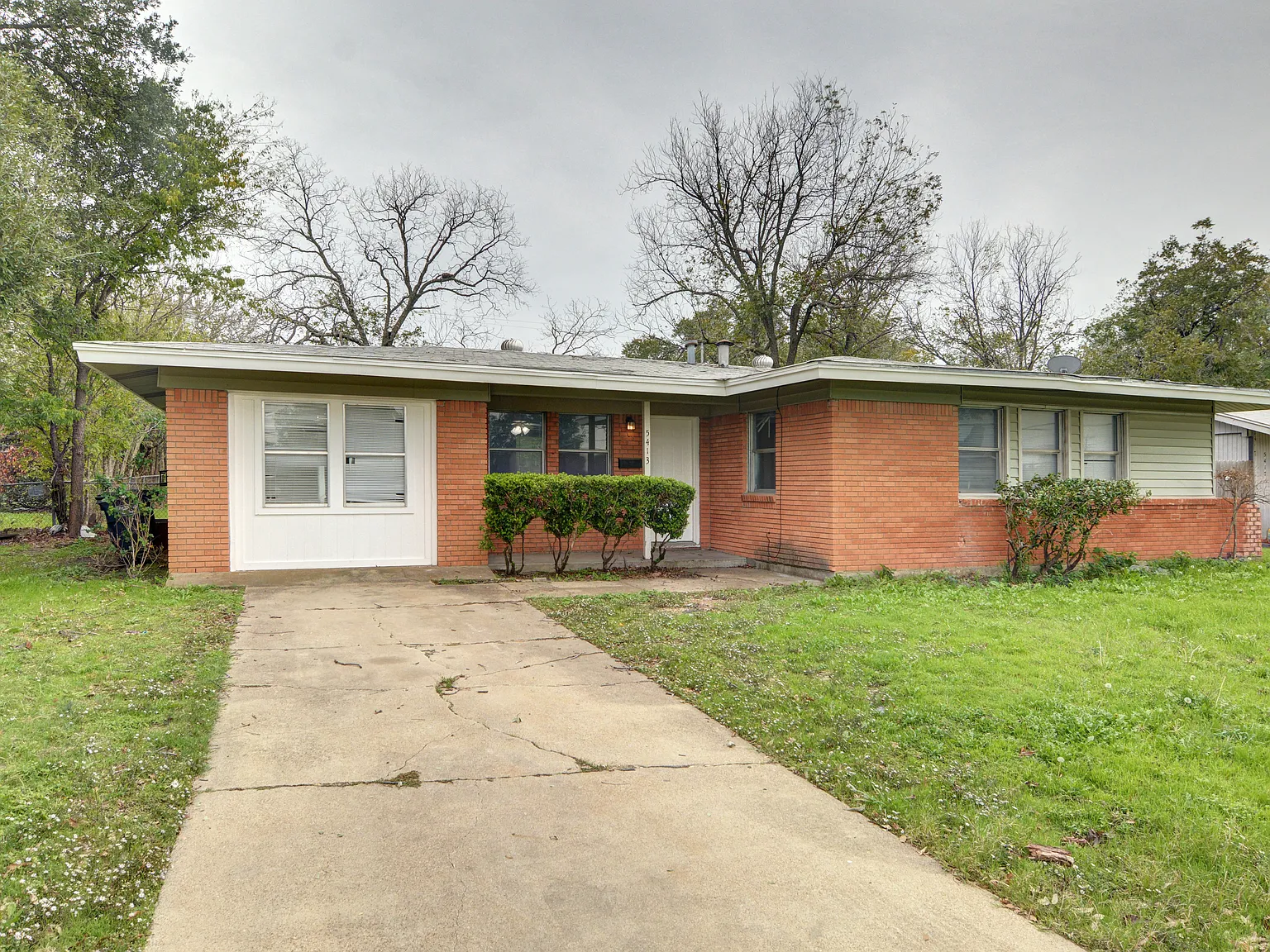 3 bed, 1398 sqft, $1,750 — Photo 2