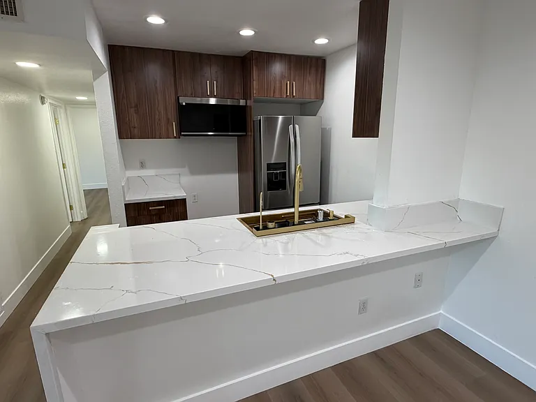 10331 Lindley Ave #209 — Photo 14