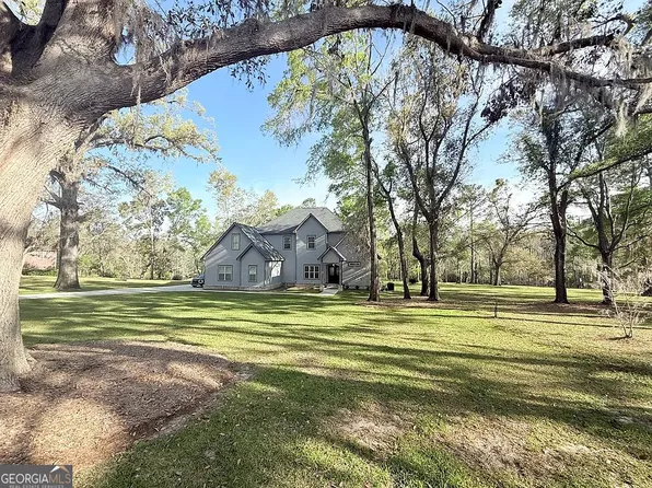 5202 Cypress Dr, Lake Park, GA 31636