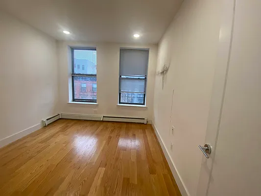 Rented by EastMount Realty LLC | media 20