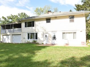 9961 Rosehill Rd, Berrien Springs, MI 49103