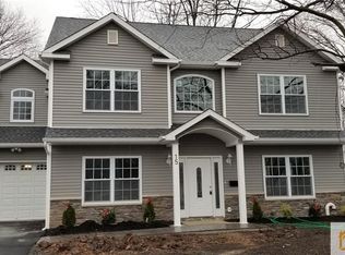 015 Wendy Rd, Colonia, NJ 07067