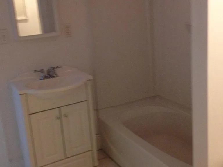 10 Southern Blvd #1 — Photo 3