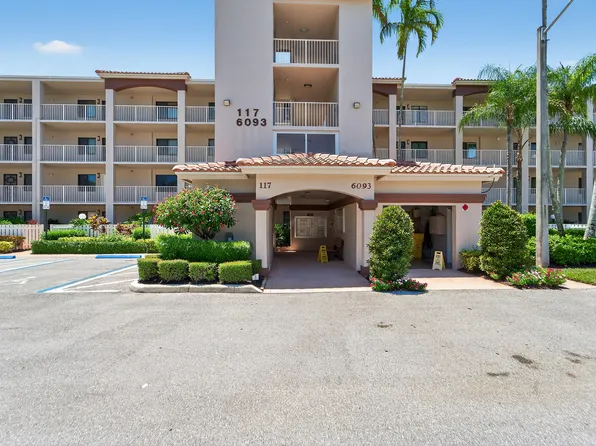 6093 Pointe Regal Circle #301, Delray Beach, FL 33484