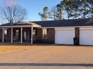 2806 Tammy St, Newport, AR 72112