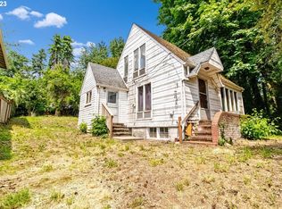 9427 SW View Point Ter, Portland, OR 97219