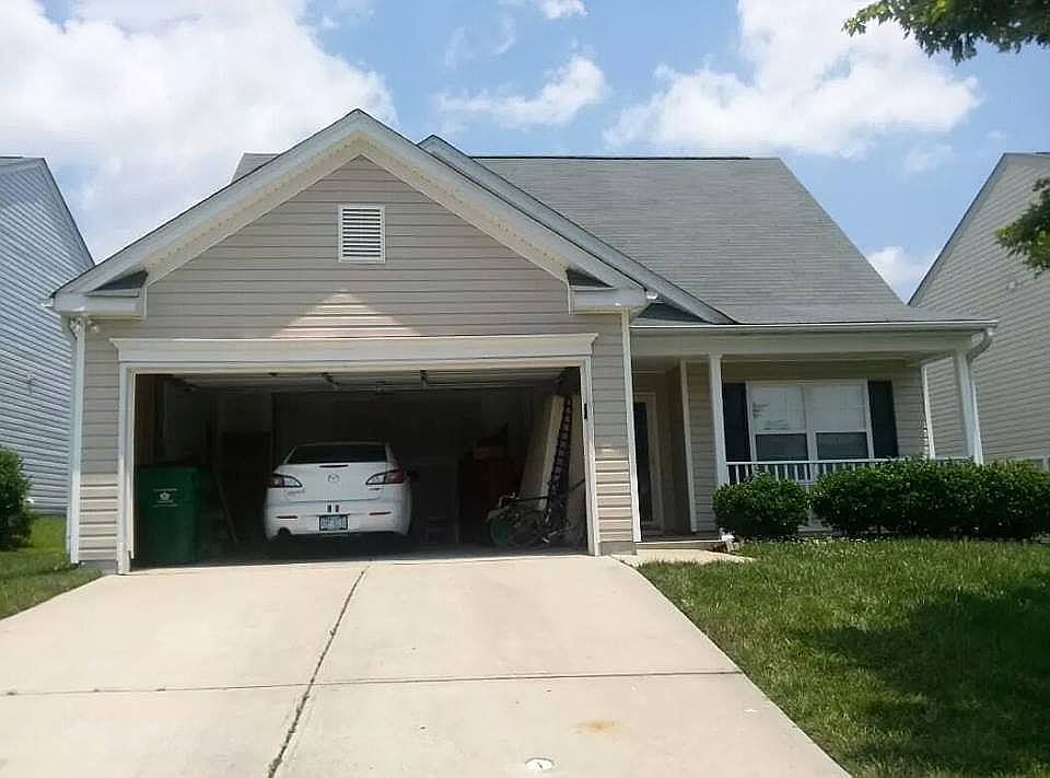 2 Car Garage