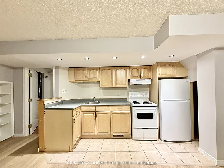 979 Redbird Cres #BASEMENT — Photo 7