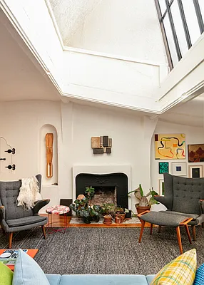 Rented by Compass | media 3