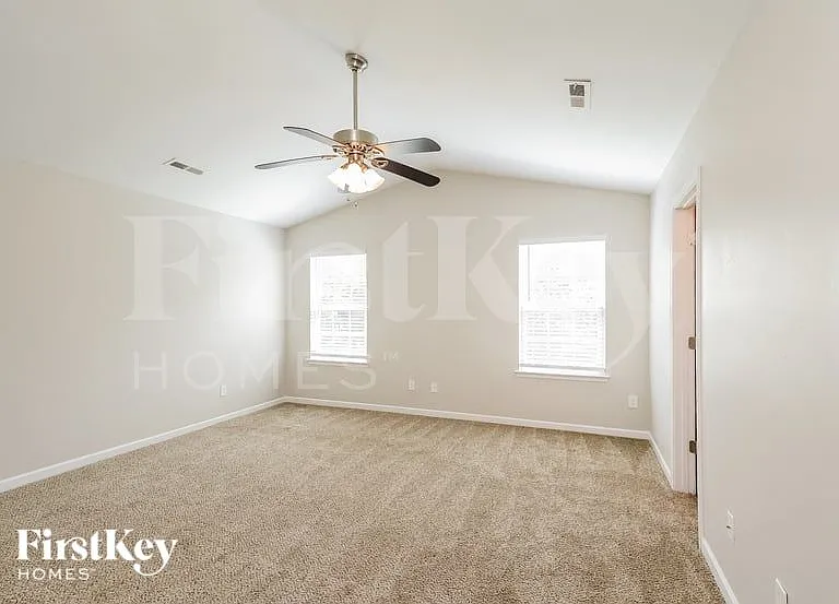 3936 Foliage Dr — Photo 8