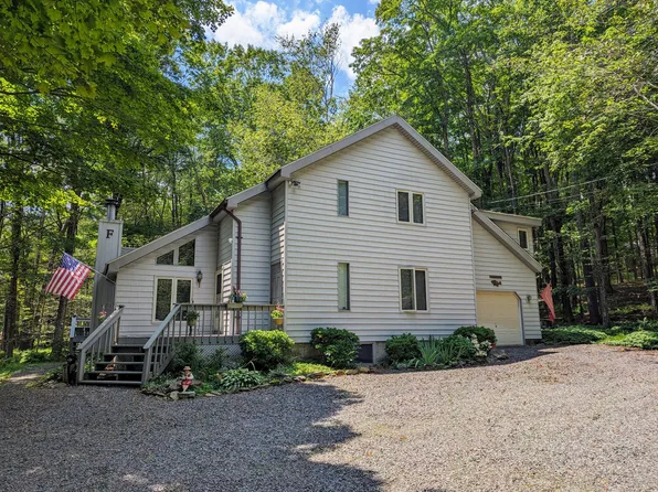 9 Sheffick Dr, Gouldsboro, PA 18424