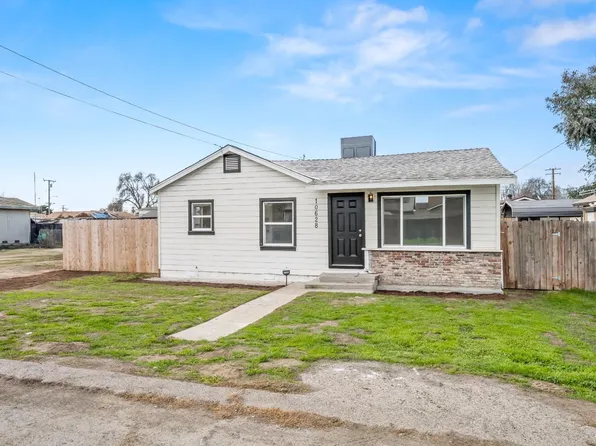 10628 Balm Of Gilead Ave, Armona, CA 93202