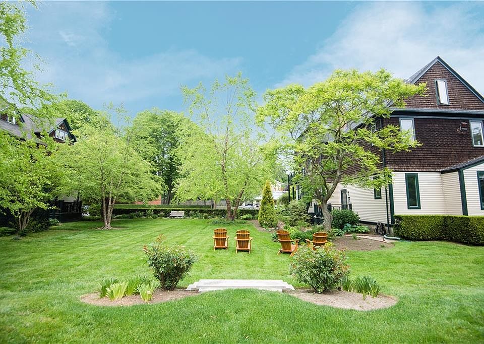 Pinard Cottage Condominiums 158 Narragansett Ave Newport RI Zillow