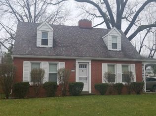 2234 Maddy Ln, Keego Harbor, MI 48320