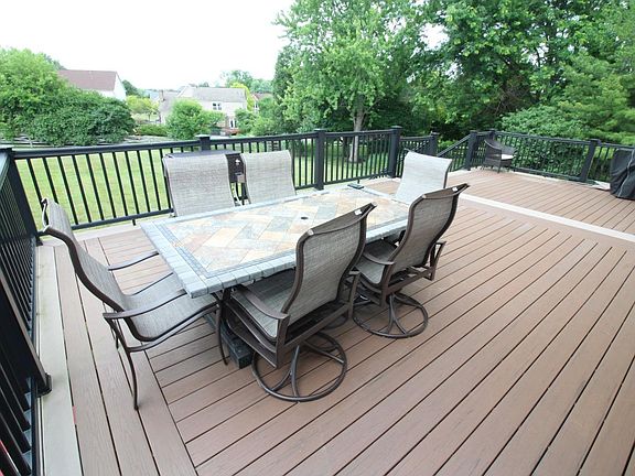 2nd image of 8001 Quail Meadow Ln