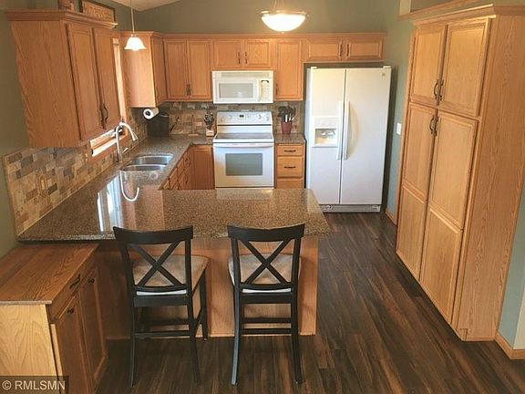 5th image of 4010 Starling Dr
