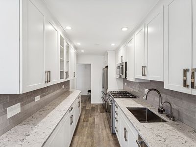 241-20 Northern Blvd APT 2B, Queens, NY, 11362