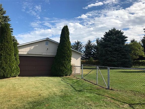 5th image of 1911 Lola Ln