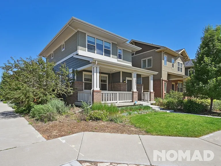 2592 Iola St — Photo 2