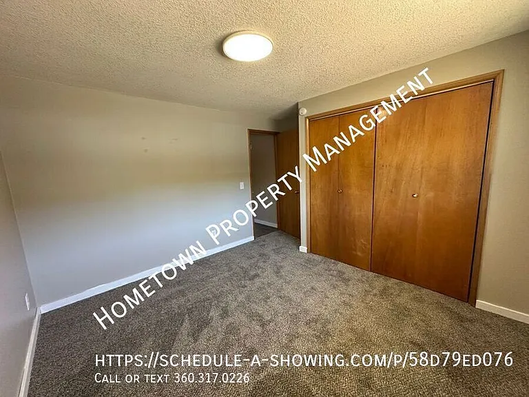 1356 Park Ave E #1 — Photo 17