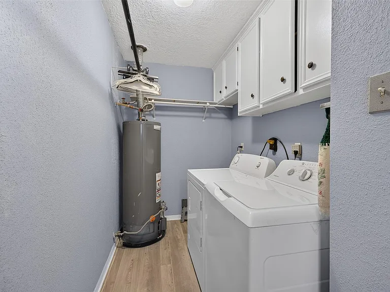 5714 Arbor Vitae Dr — Photo 16