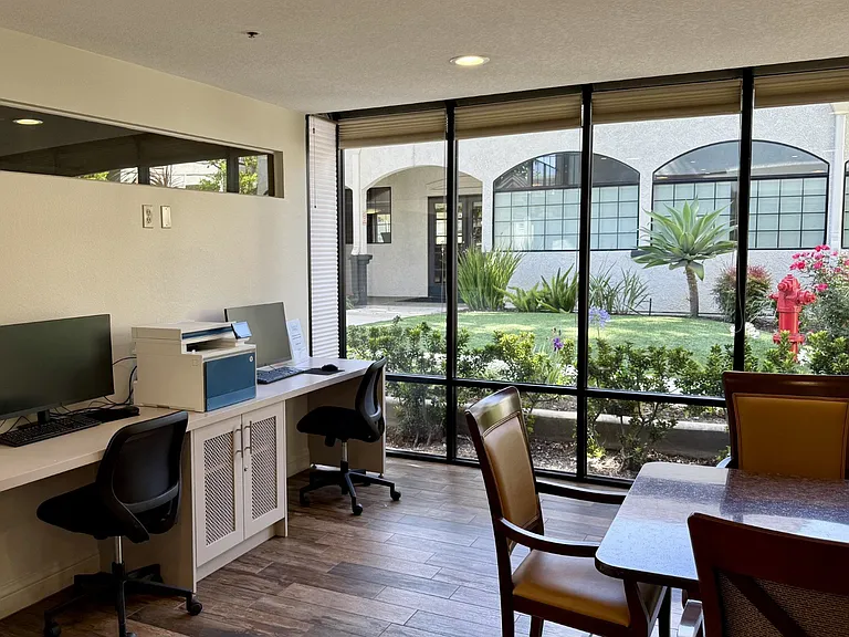 55+ FountainGlen Goldenwest Senior Apartments — Photo 32