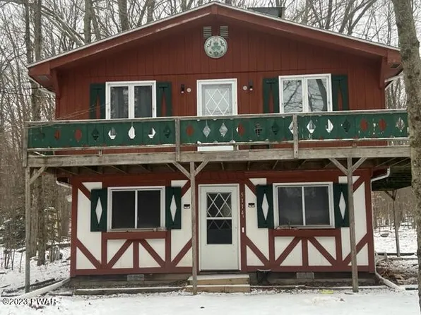 5114 Ash Dr, Pocono Summit, PA 18346