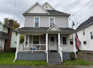 18 Pound St #2, Lockport, NY 14094