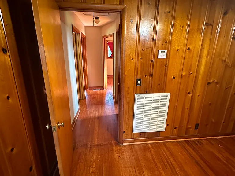 539 Bismark Dr — Photo 8