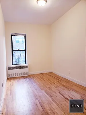 Rented by Bond New York | media 20