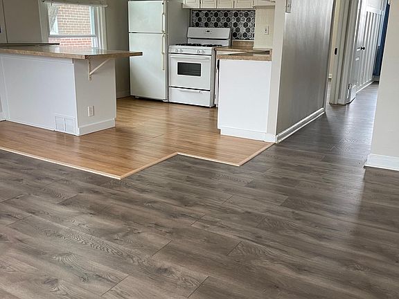 2nd image of 3834 Berkley Ave Floor 2
