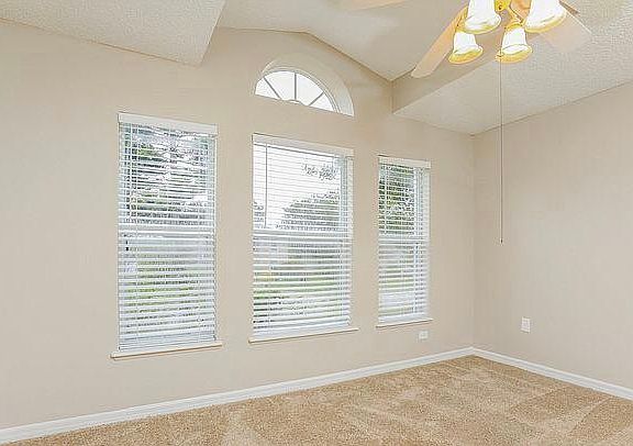 4th image of 818 Lake Doe Blvd #8