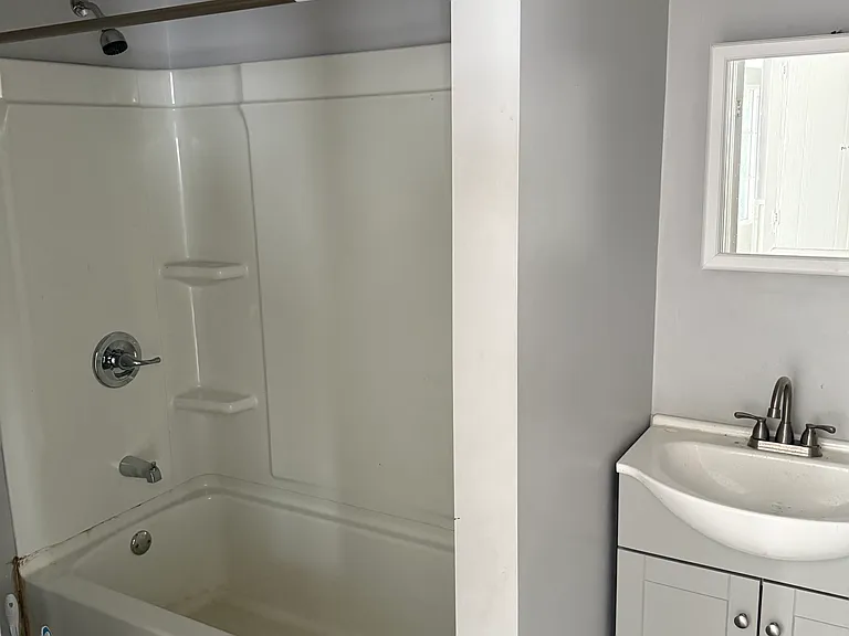 1502 Long Ave #1 — Photo 5