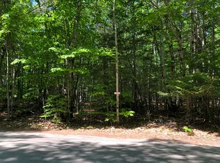 1860 Ridge Rd, Raymond, ME 04071