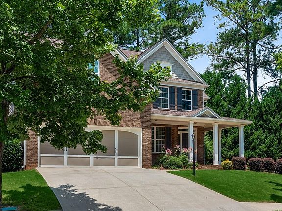 3rd image of 653 Hope Hollow Ln
