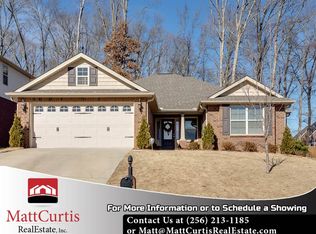 6811 Breyerton Way SE, Owens Cross Roads, AL 35763