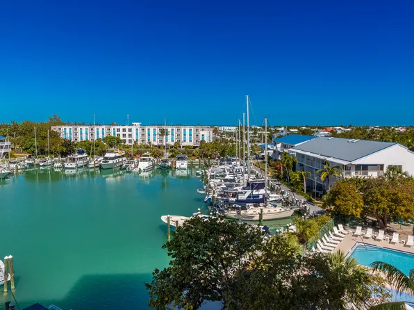 2000 Coco Plum Dr APT 504, Marathon, FL 33050