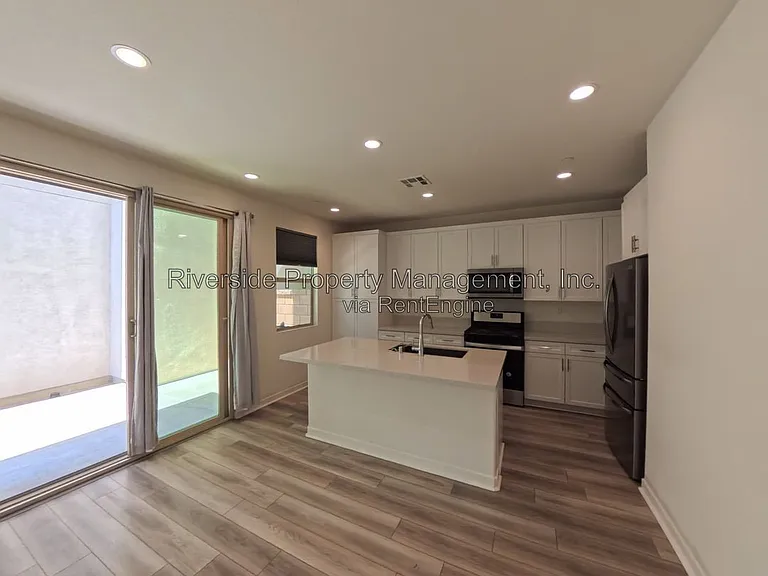 16008 Jamie Ln #1 — Photo 6