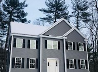 110 Chestnut St, Wilmington, MA 01887